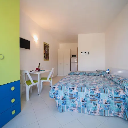 Apartament Le Sirene Mono 4 Spiaggia di Cavoli